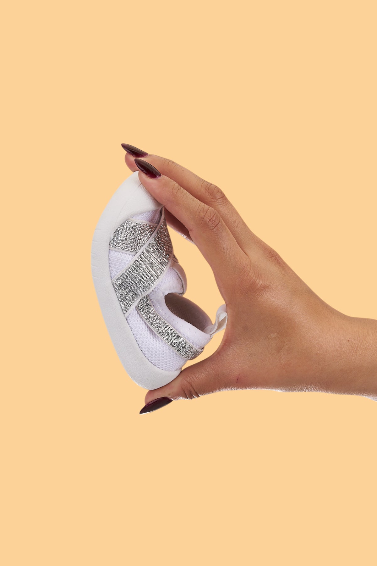 Bitaale Kız Bebek&Çocuk Bağcıksız, Yumuşak, Ortopedik Kaymaz Taban Beyaz İlk Adım Ayakkabısı Sneaker