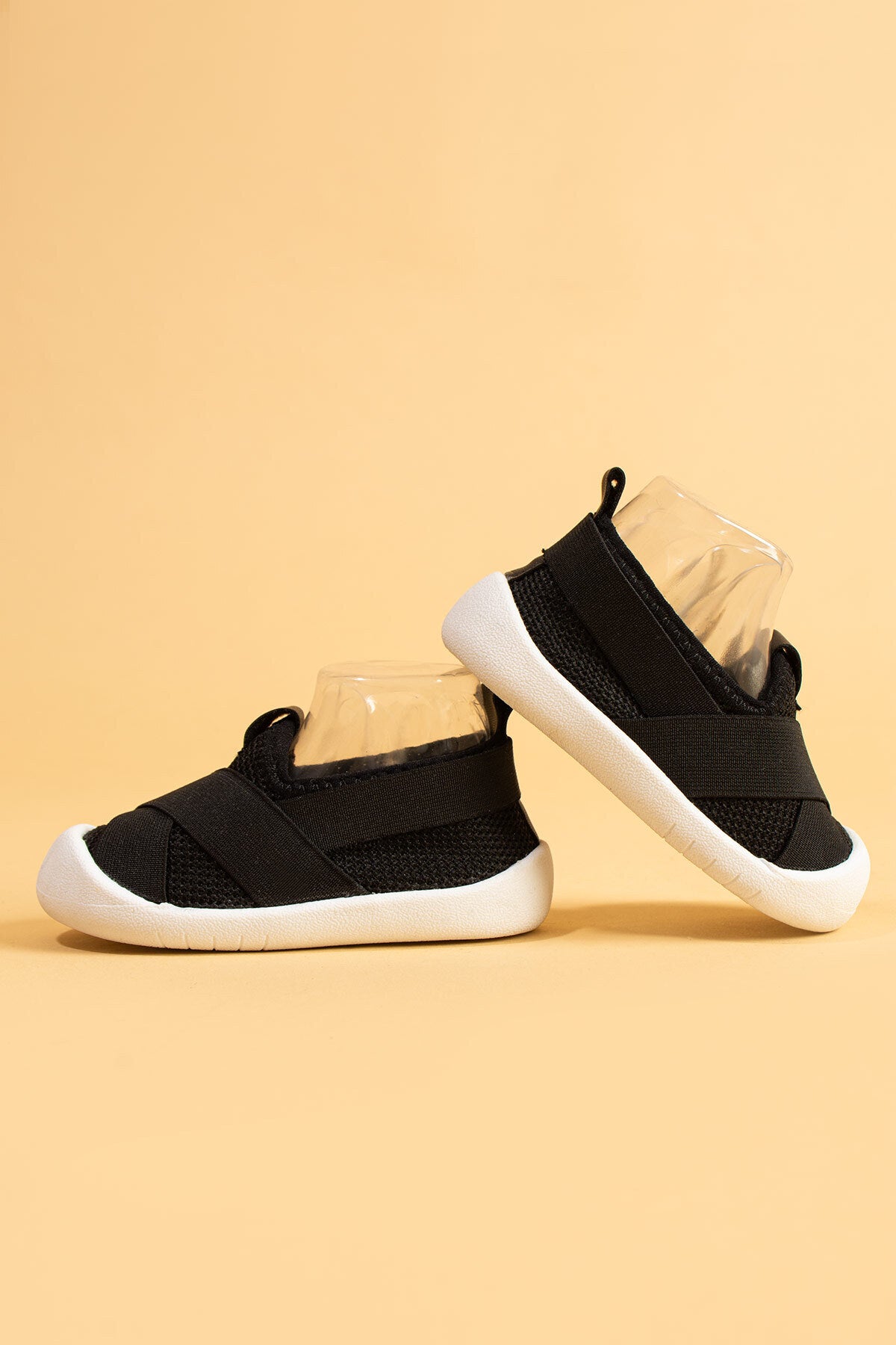 Bitaale Kız Çocuk&Bebek Bağcıksız, Esnek, Yumuşak, Ortopedik Kaymaz Taban Siyah İlk Adım Ayakkabısı