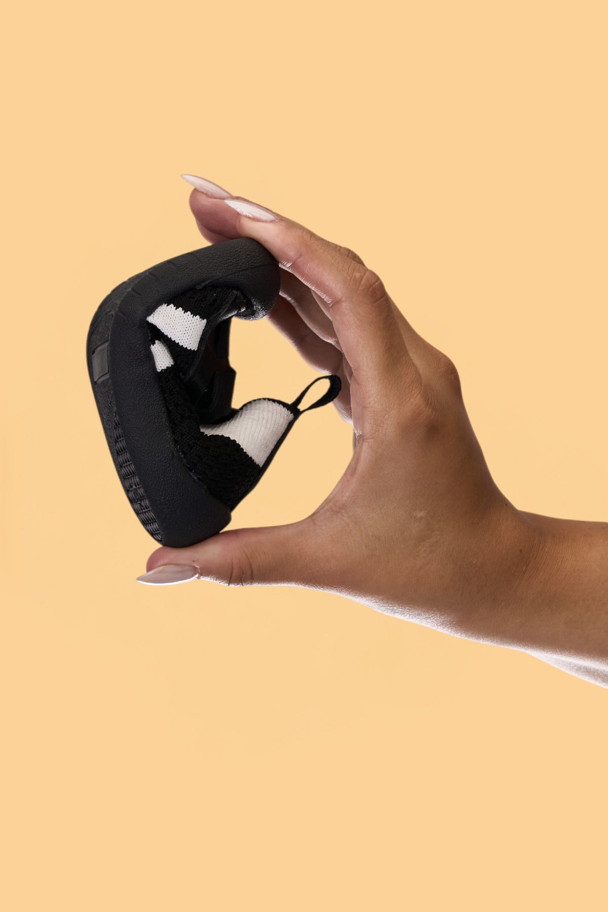 Wisil Bebek Çocuk Esnek Ortopedik Taban Siyah Spor Günlük İlk Adım Ayakkabısı