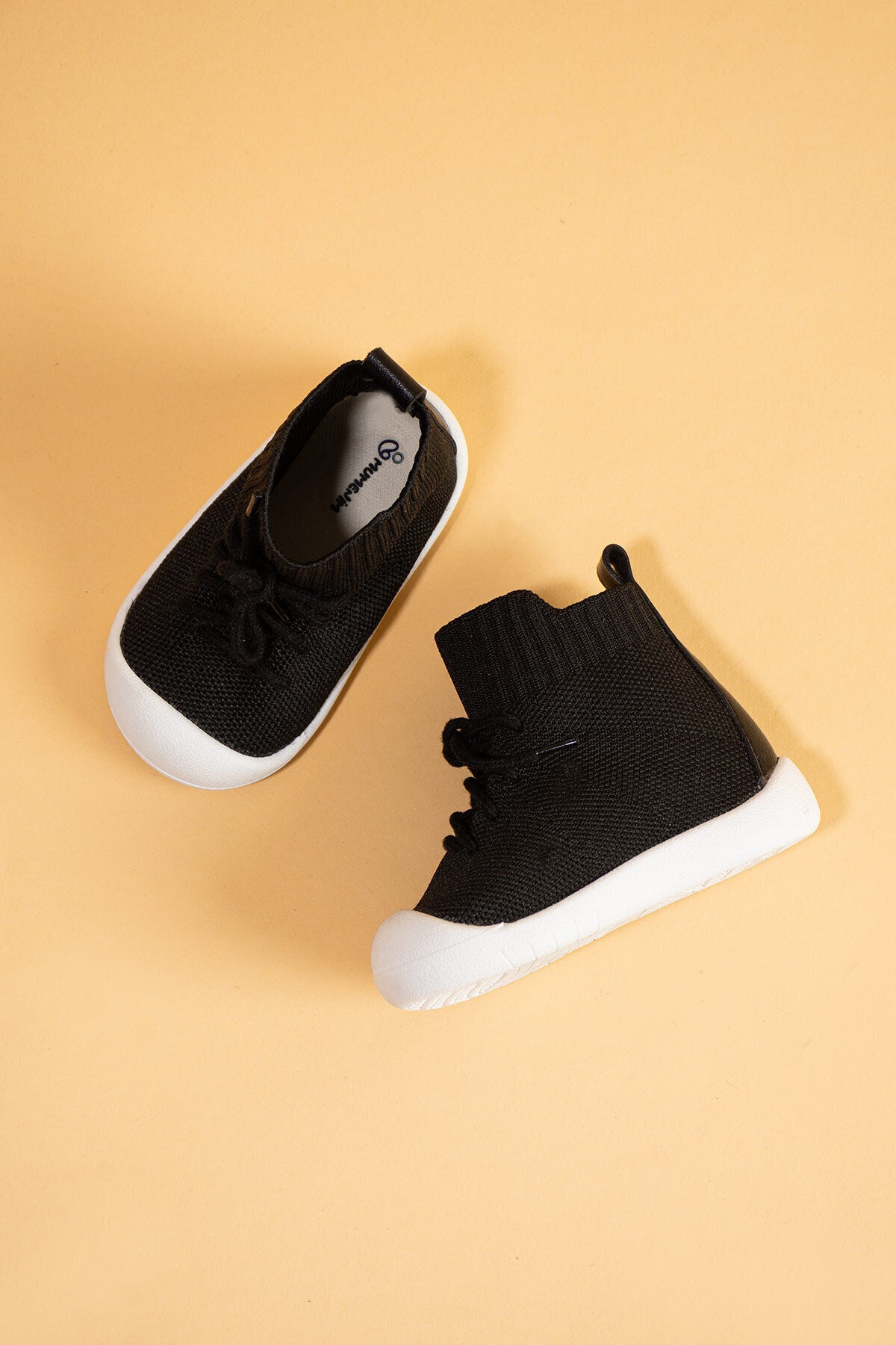 Berbera Unisex Çocuk Bebek Ayak Parmak Koruyucu Kaymaz Ortopedik Siyah Ilk Adım Botu Ve Çocuk Botu