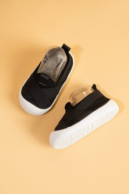 Bitaale Unisex Bebek Bağcıksız Ortopedik Taban Siyah İlk Adım Ayakkabısı
