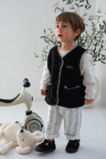 Togo Çocuk - Bebek Ortopedik Siyah Peluş Babet - Görsel 4